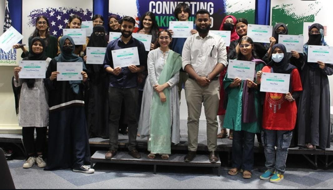 Lincoln Corner Karachi Hands On & Interactive Arduino Bootcamp  In Collaoration With Bazm e bme